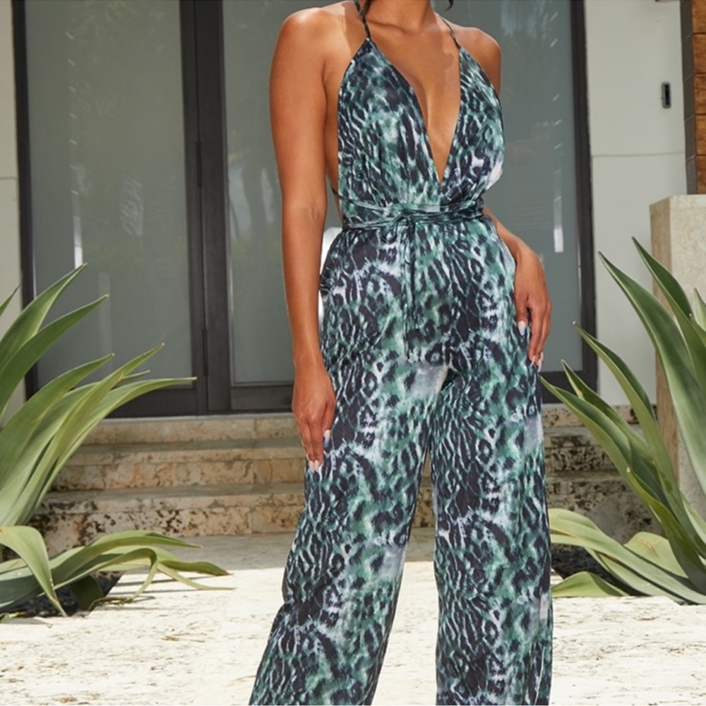 PRETTYLITTLETHING leopard print Halterneck wide leg jumpsuit